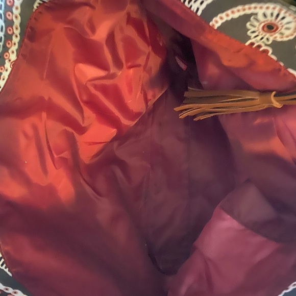 Brand new boho chic tote with brown bottom - Picture 4 of 4